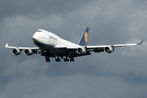 Lufthansa, Boeing 747-430, D-ABVM, c/n 29493/1205, in FRA