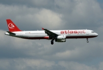 Atlasjet, Airbus A321-231, TC-ETJ, c/n 974, in LEJ