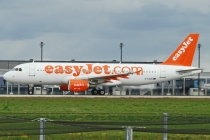 EasyJet Airline, Airbus A320-214, G-EZUD, c/n 4636, in SXF