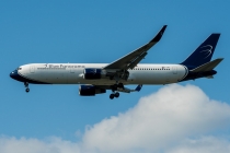 Blue Panorama Airlines, Boeing 767-324ER(WL), EI-CMD, c/n 27392/568, in TXL