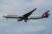 Qatar Airways, Airbus A330-302, A7-AEF, c/n 721, in TXL 