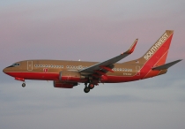 Southwest Airlines, Boeing 737-7H4(WL), N784SW, c/n 29810/677, in LAS