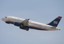 US Airways, Airbus A319-132, N818AW, c/n 1375, in LAS