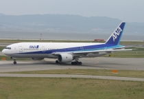 ANA - All Nippon Airways, Boeing 777-281, JA8198, c/n 27028/21, in KIX