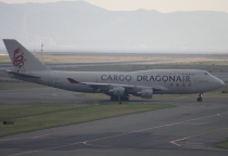 Dragonair Cargo, Boeing 747-412SF, B-KAF, c/n 26547/921, in KIX
