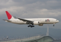 JAL - Japan Airlines, Boeing 777-246ER, JA711J, c/n 33396/533, in KIX