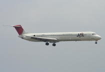 JAL - Japan Airlines, McDonnell Douglas MD-81, JA8260, c/n 49461/1359 in KIX