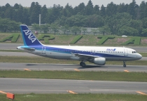 ANA - All Nippon Airways, Airbus A320-211, JA8400, c/n 554, in NRT