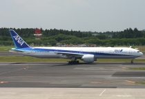 ANA - All Nippon Airways, Boeing 777-381ER, JA735A, c/n 34892/571, in NRT