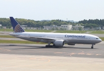 Continental Airlines, Boeing 777-224ER, N78002, c/n 27578/165, in NRT