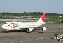 JAL - Japan Airlines, Boeing 747-446, JA8916, c/n 26362/1202, in NRT