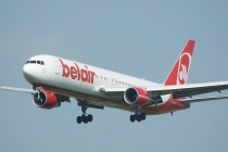 Air Berlin (Belair), Boeing 767-3Q8ER, HB-ISE, c/n 27600/655, in ZRH