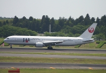 JAL - Japan Airlines, Boeing 767-346ER, JA602J, c/n 32887/879, in NRT