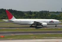 JAL - Japan Airlines, Boeing 777-246ER, JA705J, c/n 32893/446, in NRT