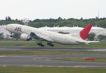 JAL - Japan Airlines, Boeing 777-246ER, JA711J, c/n 33396/533, in NRT