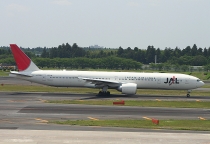 JAL - Japan Airlines, Boeing 777-346ER, JA736J, c/n 32435/583, in NRT