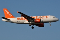 EasyJet Airline, Airbus A319-111, G-EZDX, c/n 3754, in SXF