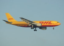 DHL Cargo (EAT - European Air Transport), Airbus A300B4-203F, OO-DLU, c/n 289, in LEJ