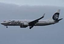 Alaska Airlines, Boeing 737-890(WL), N552AS, c/n 34595/1882, in SEA