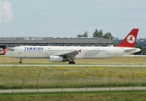 Turkish Airlines, Airbus A321-231, TC-JRB, c/n 2868, in STR