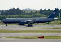 United Airlines, Boeing 777-222ER, N223UA, c/n 30224/357, in NRT