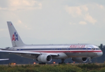 American Airlines, Boeing 757-223, N625AA, c/n 24583/303, in SEA