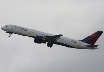 Delta Air Lines, Boeing 757-232, N6709, c/n 30481/937, in SEA