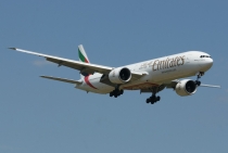 Emirates Airline, Boeing 777-31HER,  A6-ECU, c/n 35593/817, in ZRH