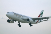 Emirates Airline, Airbus A330-243, A6-EKX, c/n 326, in ZRH