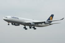 Lufthansa, Airbus A340-313X, D-AIFA, c/n 352, in ZRH