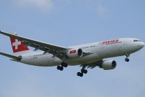 Swiss Intl. Air Lines, Airbus A330-223, HB-IQH, c/n 288, in ZRH