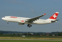 Swiss Intl. Air Lines, Airbus A330-223, HB-IQQ, c/n 322, in ZRH