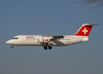 Swiss Intl. Air Lines, British Aerospace Avro RJ100, HB-IXO, c/n E3284, in ZRH