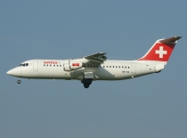 Swiss Intl. Air Lines, British Aerospace Avro RJ100, HB-IXX, c/n E3262, in ZRH